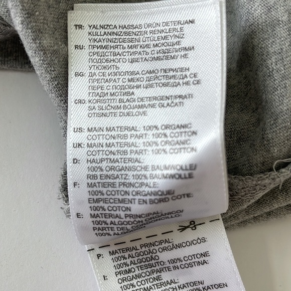 Adidas Tee - Picture 4 of 4